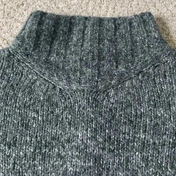 Hartford Alternative Classics Gray Mock Neck sweater - Picture 5 of 12